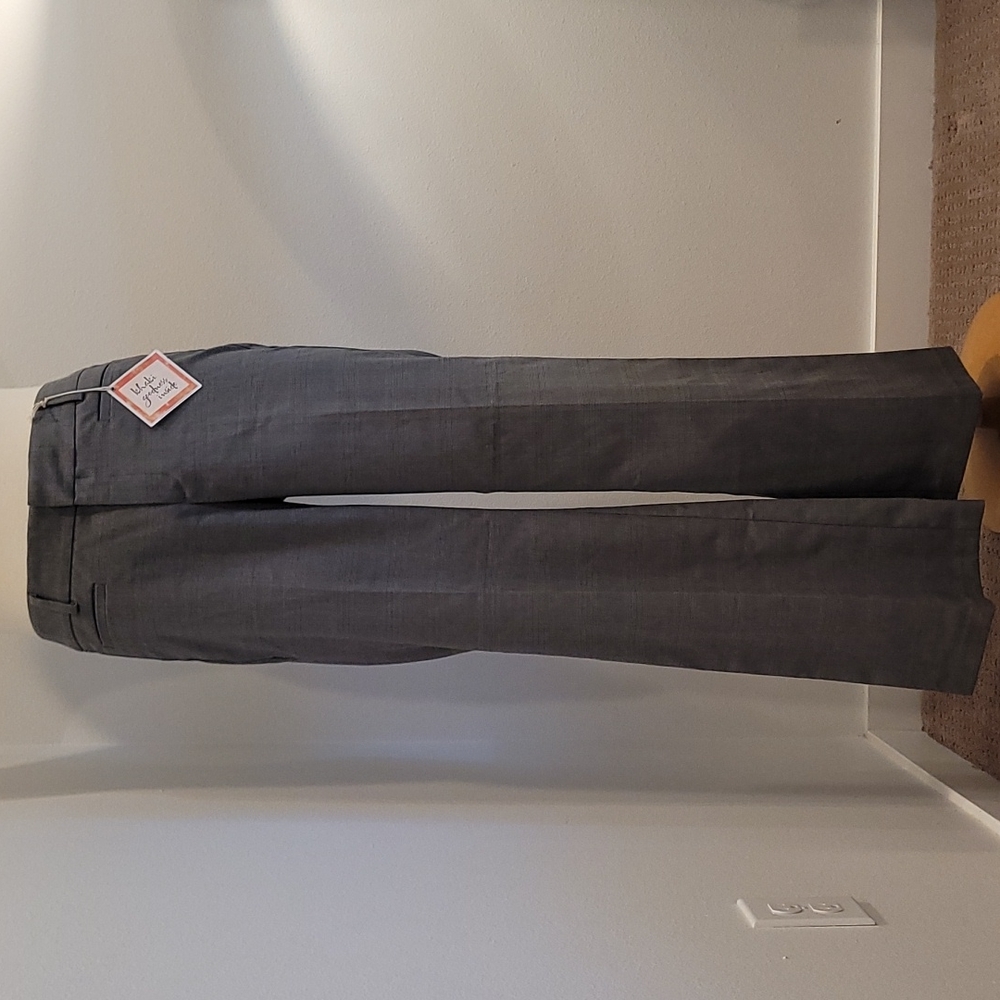 Dockers - Truly Slimming Trousers